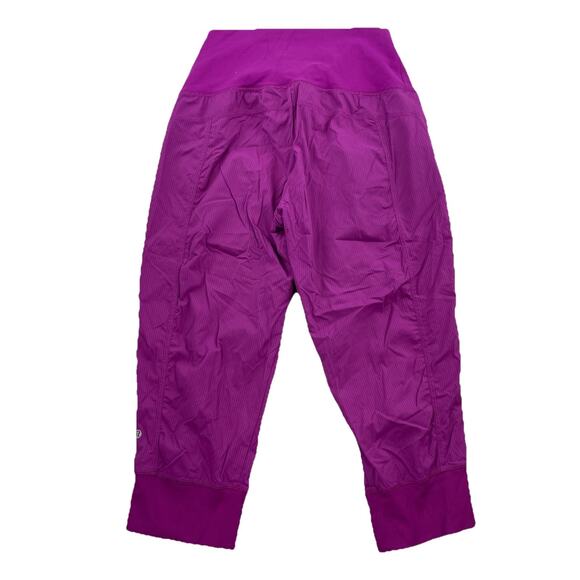Lululemon Athletica In Flux Crop Pants Size 8 Women Pull On 21" Inseam 63-25 - Picture 1 of 7